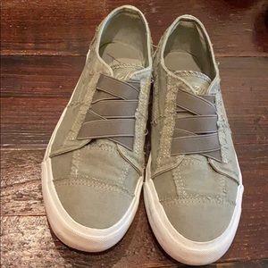 Army green Blowfish slip on sneakers